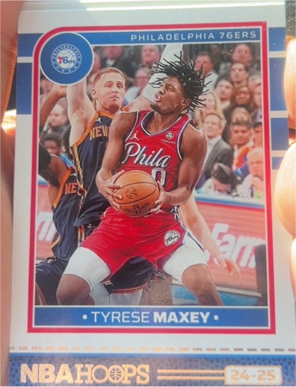 2024-25 Panini NBA Hoops #84 Tyrese Maxey — front