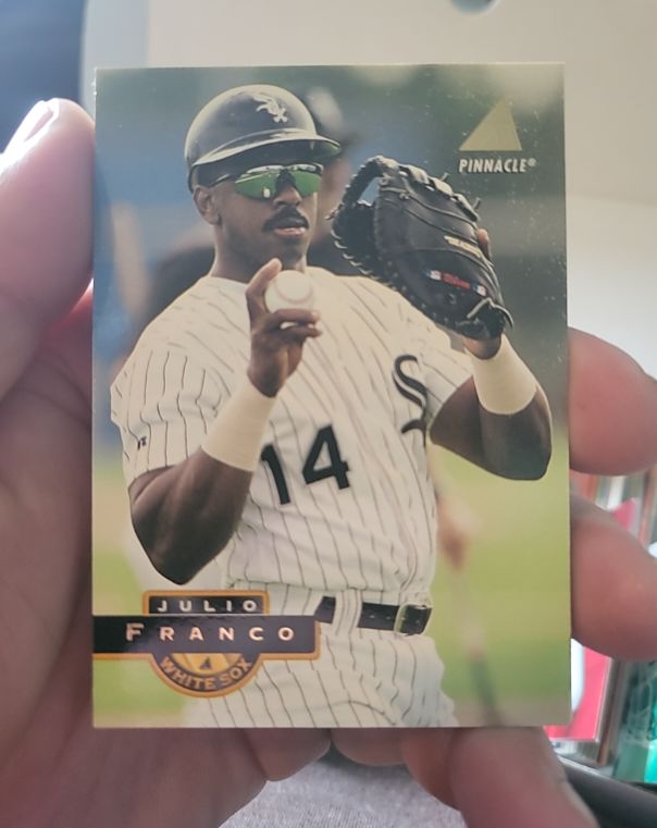 1994 Pinnacle #520 Julio Franco — front