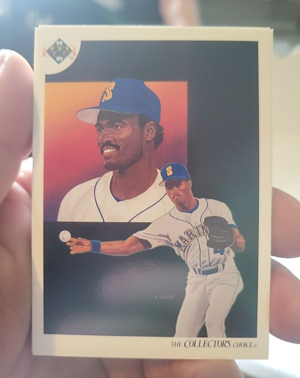 1991 Upper Deck #32 Harold Reynolds — front
