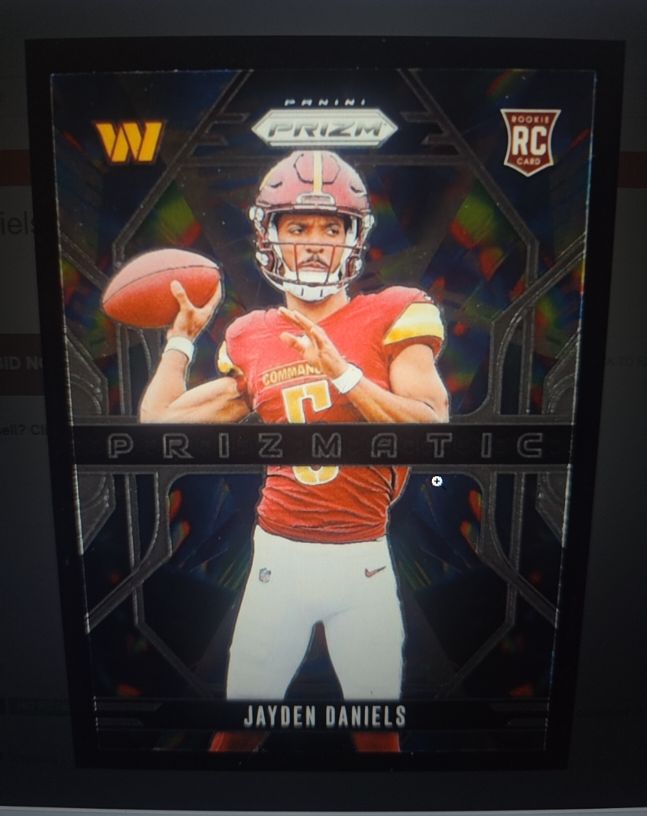 2024 Panini Prizm Prizmatic #3 Jayden Daniels — front