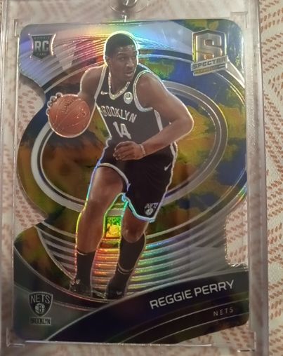 2020-21 Panini Spectra #128 Reggie Perry — front