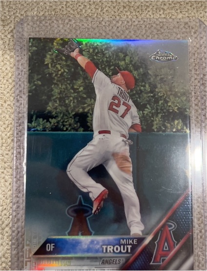 2016 Topps Chrome #1 Mike Trout — front