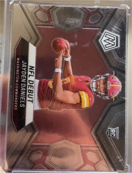2024 Panini Mosaic NFL Debut #272 Jayden Daniels — front