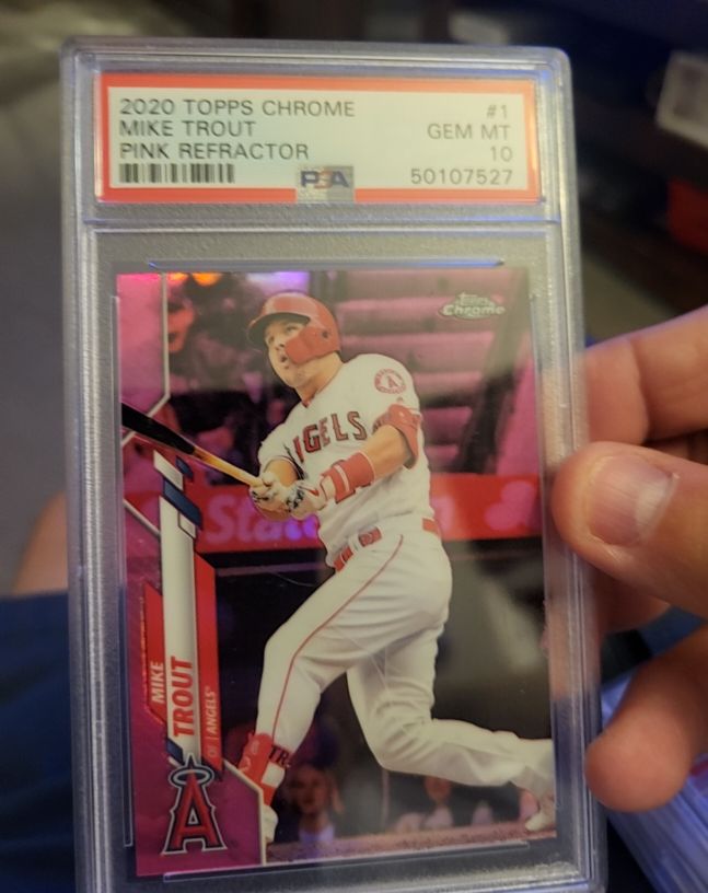 2020 Topps Chrome #1 Mike Trout Pink Refractor — front