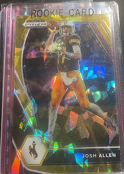 2021 Panini Prizm Draft Picks Josh Allen Gold Cracked Ice Rookie Card — front