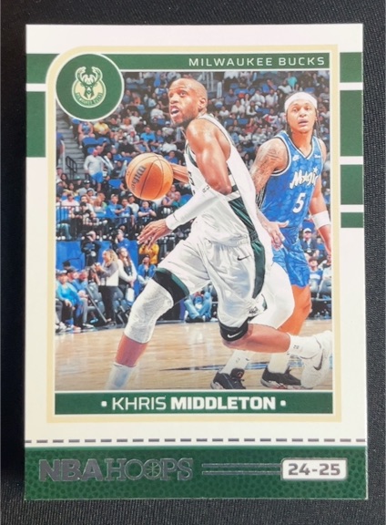 2024-25 Panini NBA Hoops #22 Khris Middleton — front