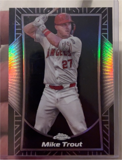 2025 Topps Chrome #SE-7 Mike Trout Shadow Etch SP — front
