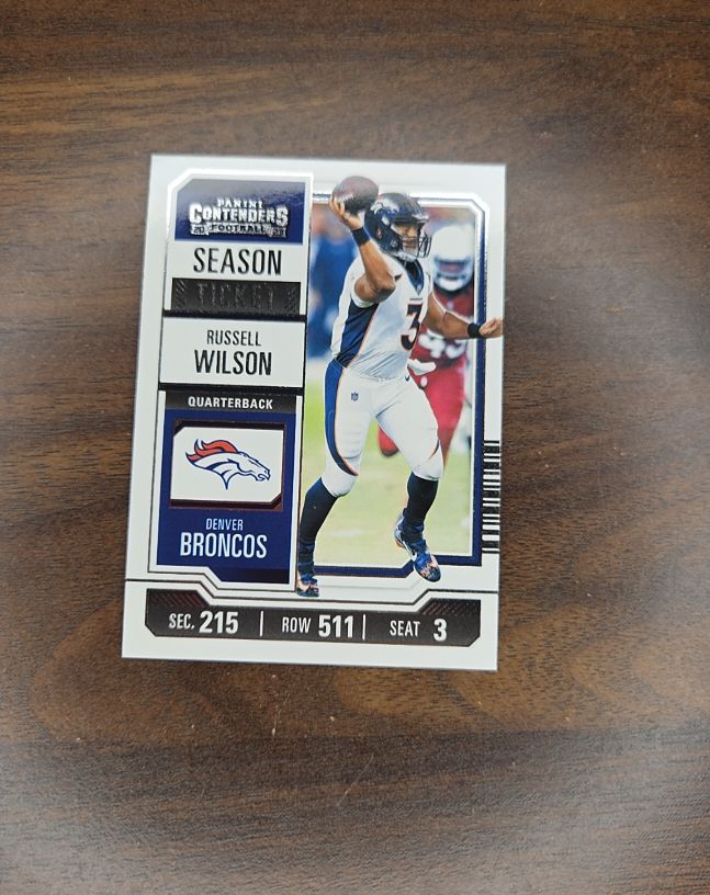 2023 Panini Contenders #32 Russell Wilson — front