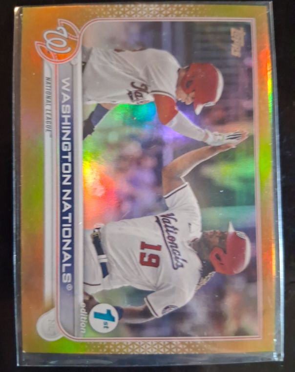 2022 Topps #218 Washington Nationals — front