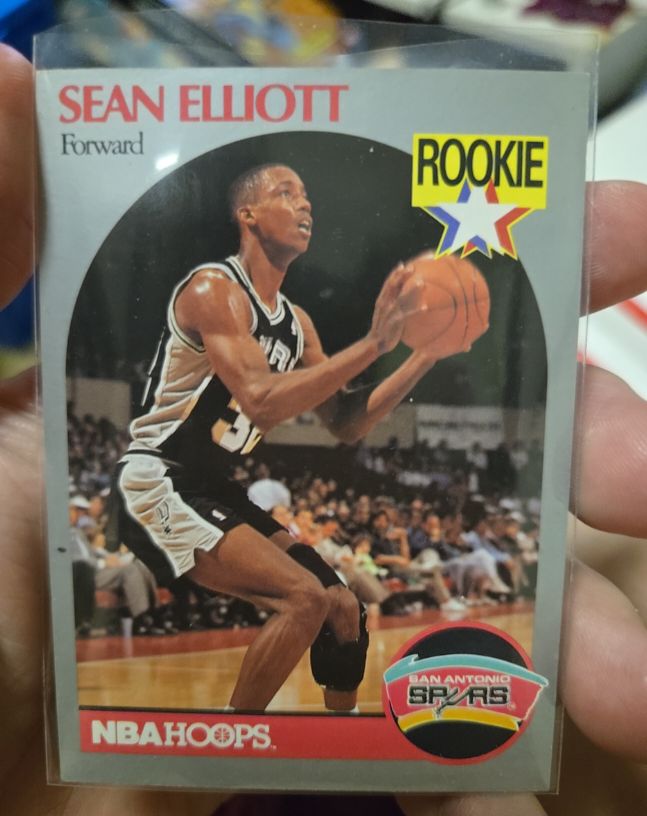1990-91 NBA Hoops #267 Sean Elliott Rookie Card — front