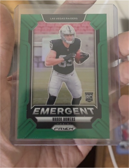 2024 Panini Prizm #8 Brock Bowers Emergent — front