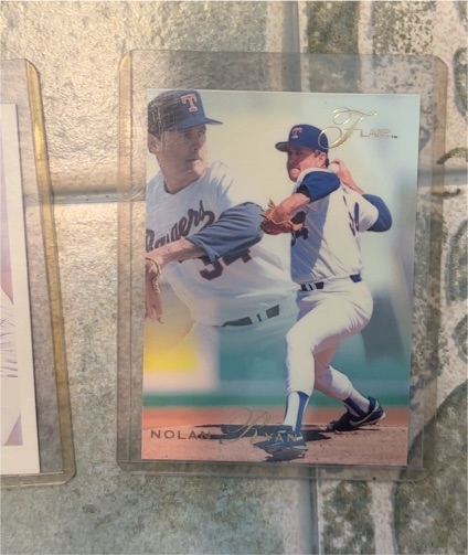 1993 Fleer Flair #286 Nolan Ryan — front