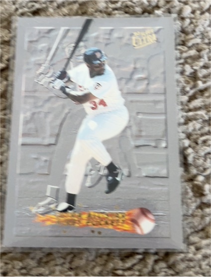 1993 Fleer Ultra #18 Frank Thomas — front