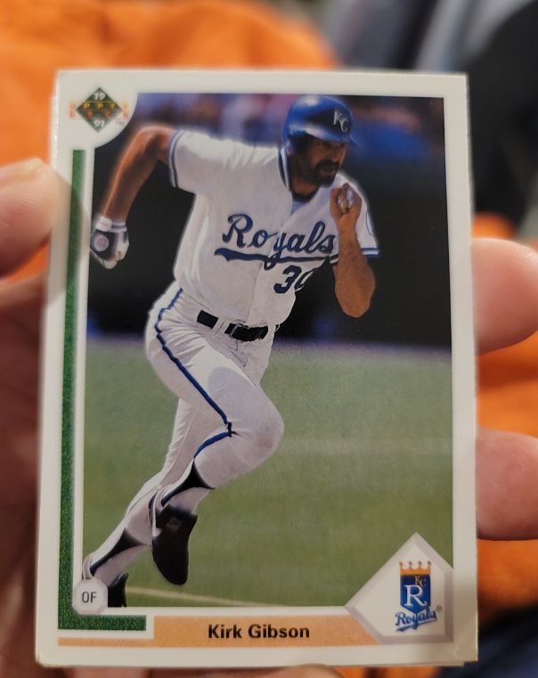 1991 Upper Deck #737 Kirk Gibson — front