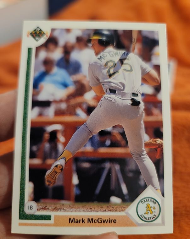1991 Upper Deck #174 Mark McGwire Oakland Athletics — front