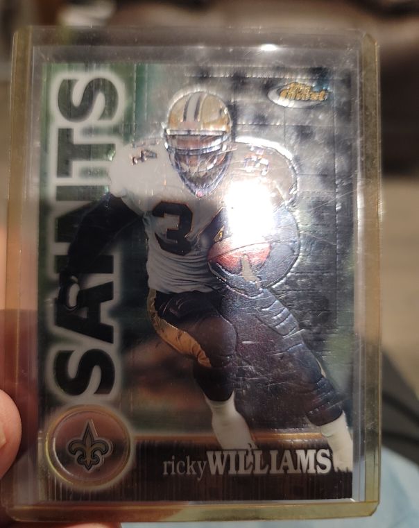 2000 Topps Finest #69 Ricky Williams — front