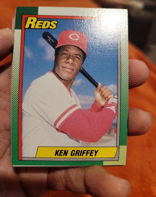 1990 Topps #581 Ken Griffey Sr. — front