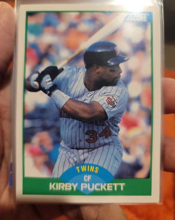 1989 Score #20 Kirby Puckett — front