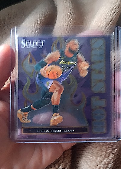 2024-25 Panini Select #8 LeBron James Hot Stars — front