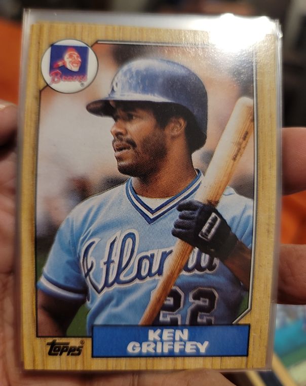 1987 Topps #711 Ken Griffey Atlanta Braves — front