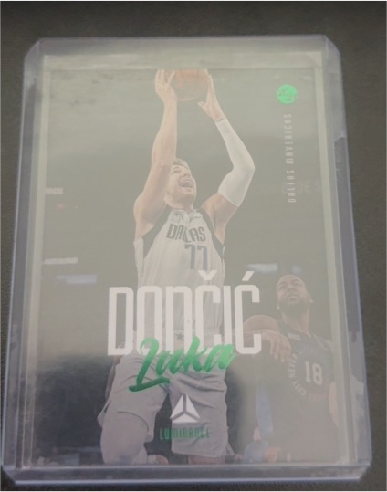 2020-21 Panini Chronicles #160 Luka Doncic Luminance — front
