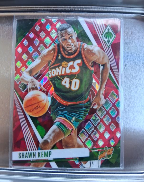 2023-24 Panini Phoenix #237 Shawn Kemp — front