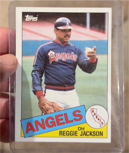 1985 Topps #200 Reggie Jackson — front