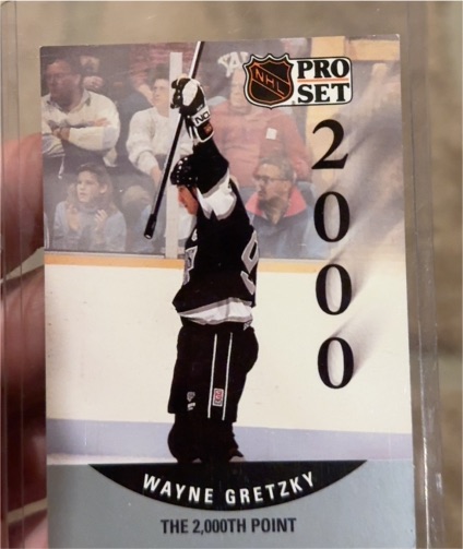 1990-91 Pro Set #703 Wayne Gretzky The 2000th Point — front