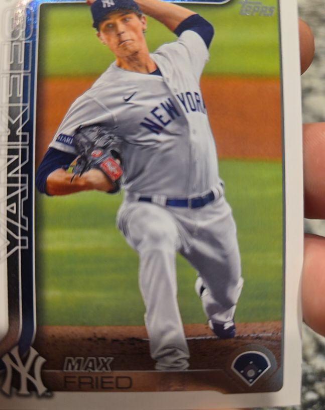 2025 Topps #609 Max Fried — front