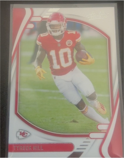 2021 Panini Absolute #2 Tyreek Hill — front