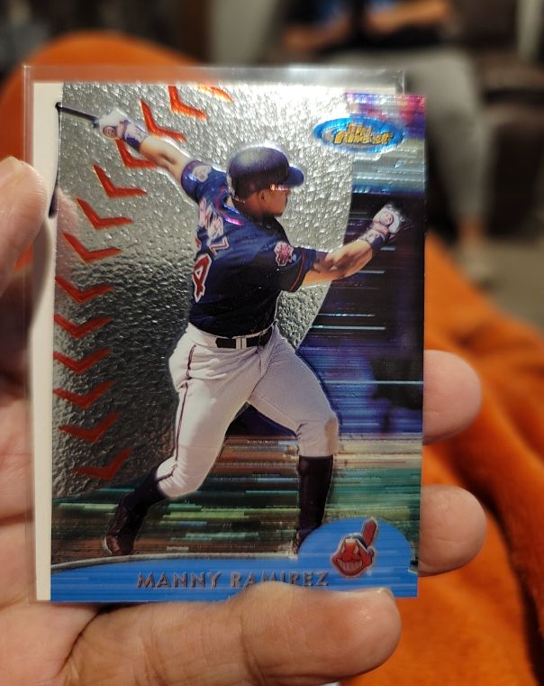 2000 Topps Finest #34 Manny Ramirez — front