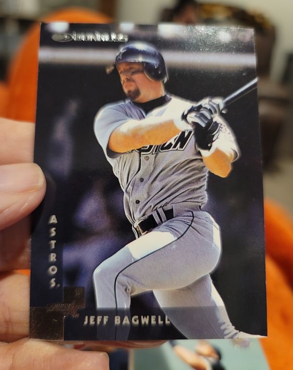 1997 Donruss #146 Jeff Bagwell — front