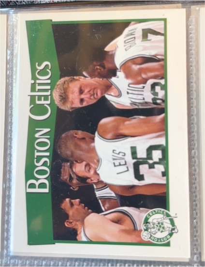 1991-92 Hoops #275 Boston Celtics — front