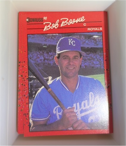 1990 Donruss #326 Bob Boone — front