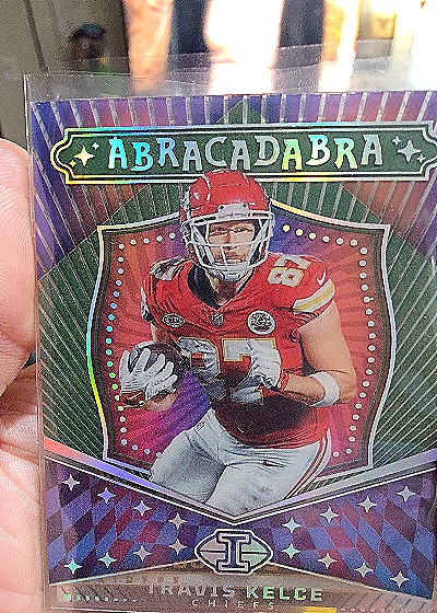 2024 Panini Illusions Abracadabra #19 Travis Kelce — front
