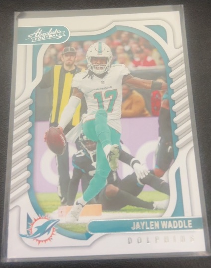 2022 Panini Absolute #51 Jaylen Waddle — front