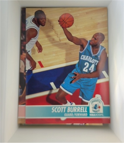 1994-95 NBA Hoops #17 Scott Burrell — front