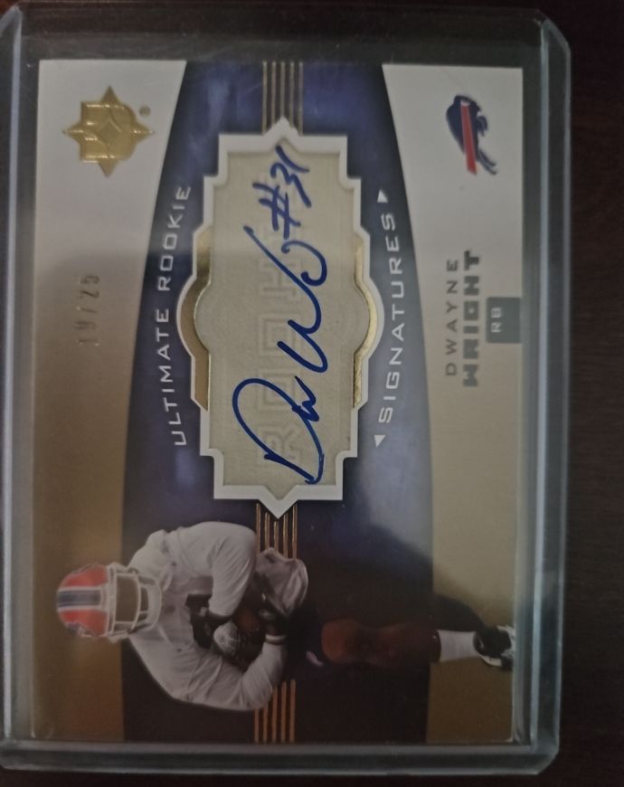 2007 Upper Deck Ultimate Collection Dwayne Wright #? — front