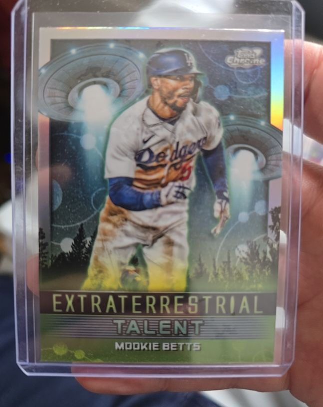 2024 Topps Chrome Cosmic #ET-12 Mookie Betts — front