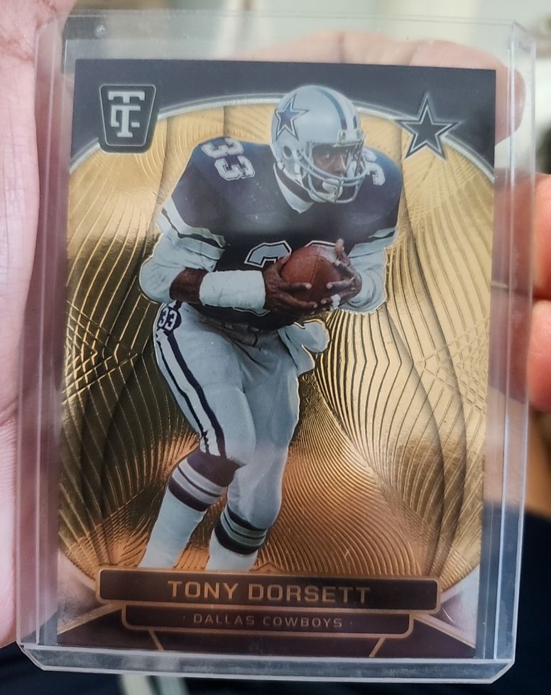 2024 Panini Totally Certified #33 Tony Dorsett — front