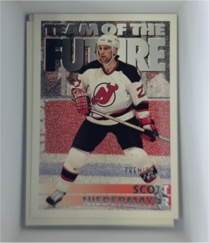 1994-95 Topps Premier #240 Scott Niedermayer — front