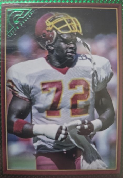 1990 Pro Set #57 Mike Singletary Chicago Bears — front