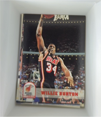 1993-94 NBA Hoops #360 Willie Burton — front