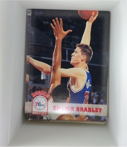 1993-94 Hoops #385 Shawn Bradley — front