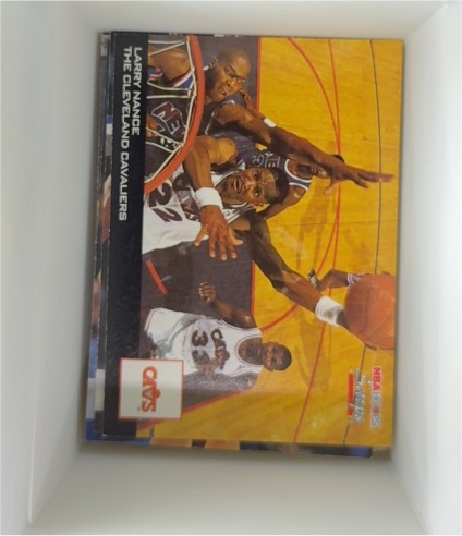1993-94 Hoops Scoops #HS5 Larry Nance — front