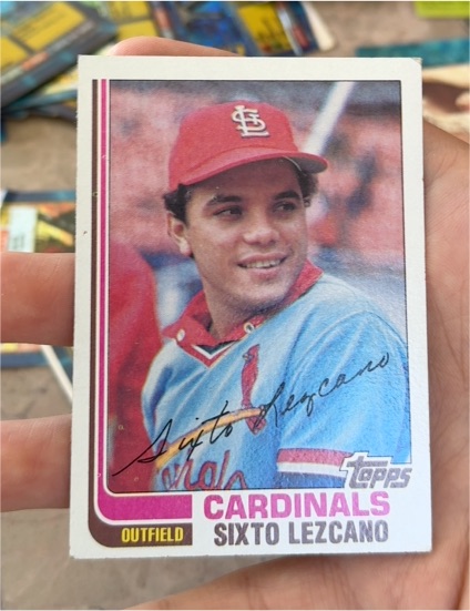 1982 Topps #727 Sixto Lezcano — front