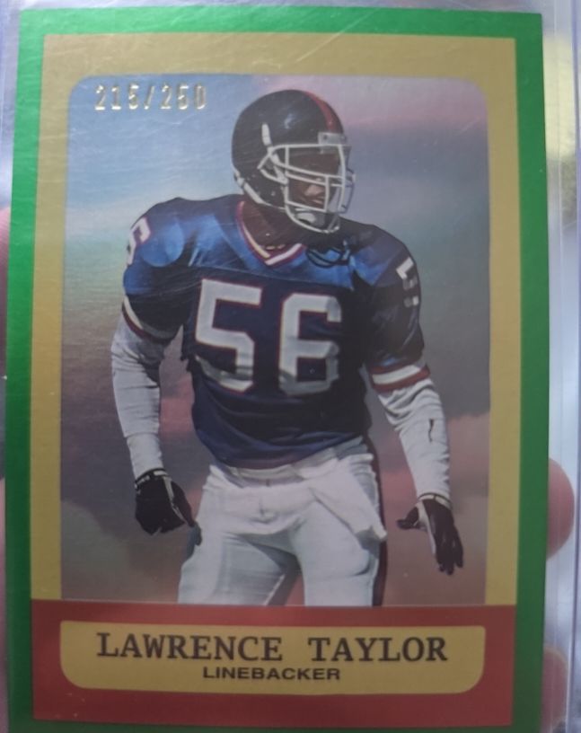 2023 Topps Composite #368 Lawrence Taylor — front