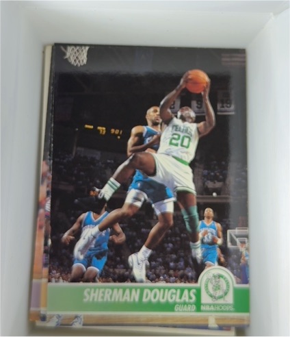 1994-95 NBA Hoops #20 Sherman Douglas — front