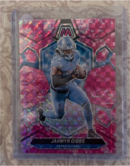 2024 Panini Mosaic Pink Camo Prizm Jahmyr Gibbs — front