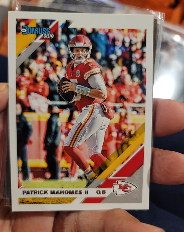 2019 Donruss #1 Patrick Mahomes II — front